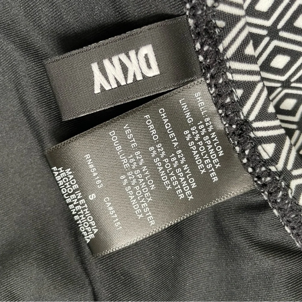DKNY Swimsuit One Piece Geometric Padded Shelf Bra Ruching Boning Black White - Picture 10 of 16